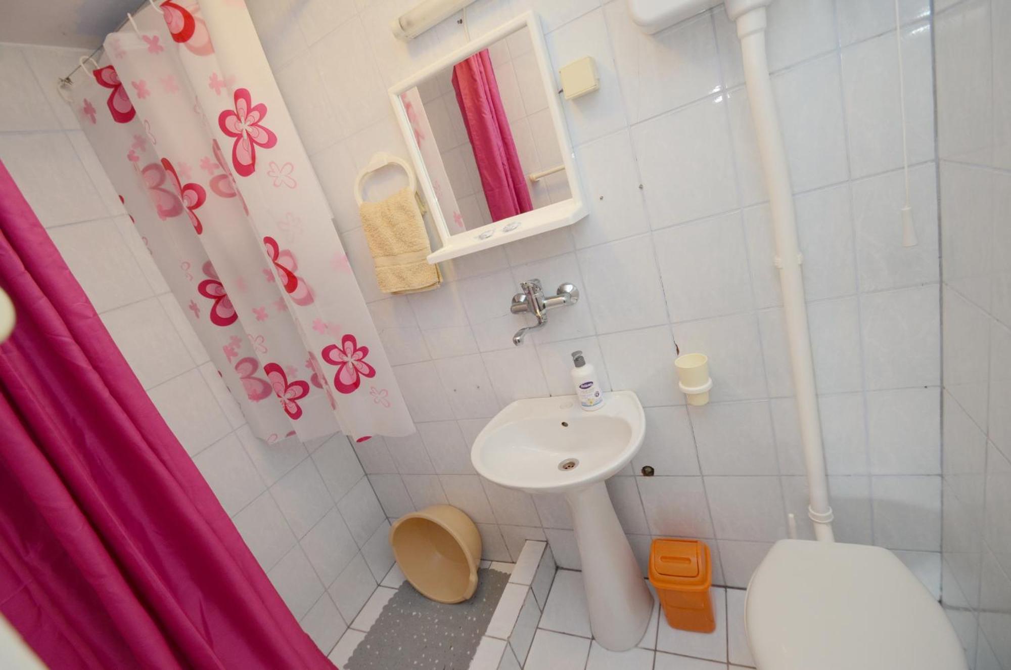 Leut Stone Residence Tivat Room photo